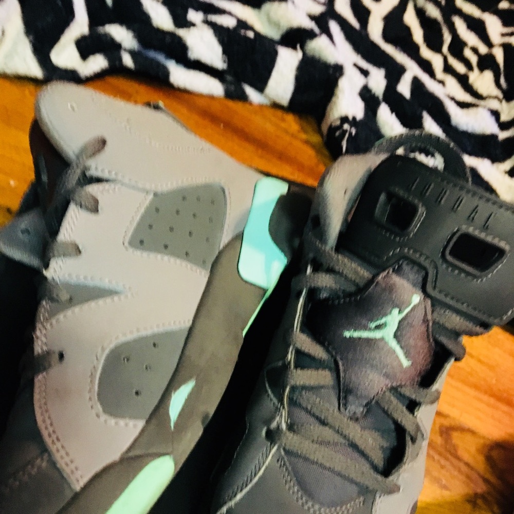 Jordan 6’s - Picture 3 of 4